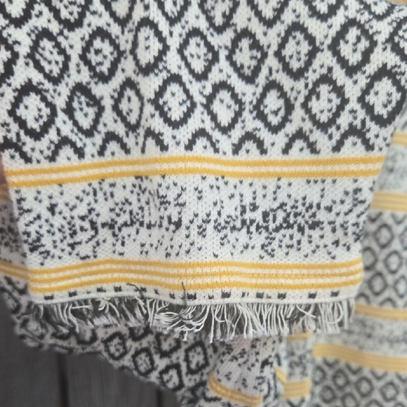 Skies Are Blue Patterned Cardigan with Yellow and Black Stripes - Picture 5 of 8